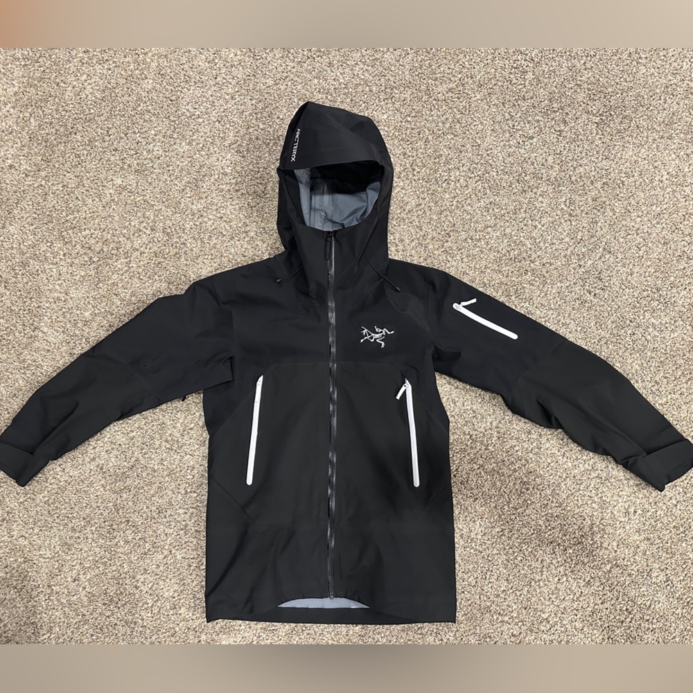 Arc'teryx Sabre Ski/Snowboard Jacket Gore-Tex Pro Mens Small (Like New!)